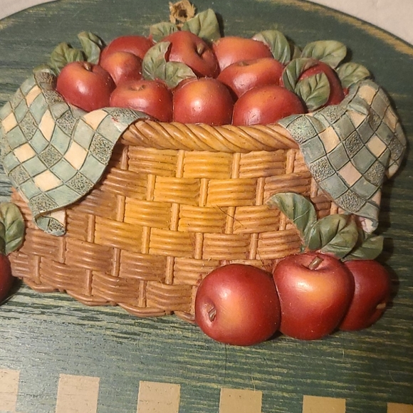 Apple wall hook shelf - Picture 2 of 6